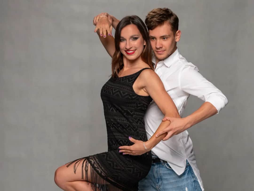 Jak obracać partnerkę w tańcu – unikaj najczęstszych błędów