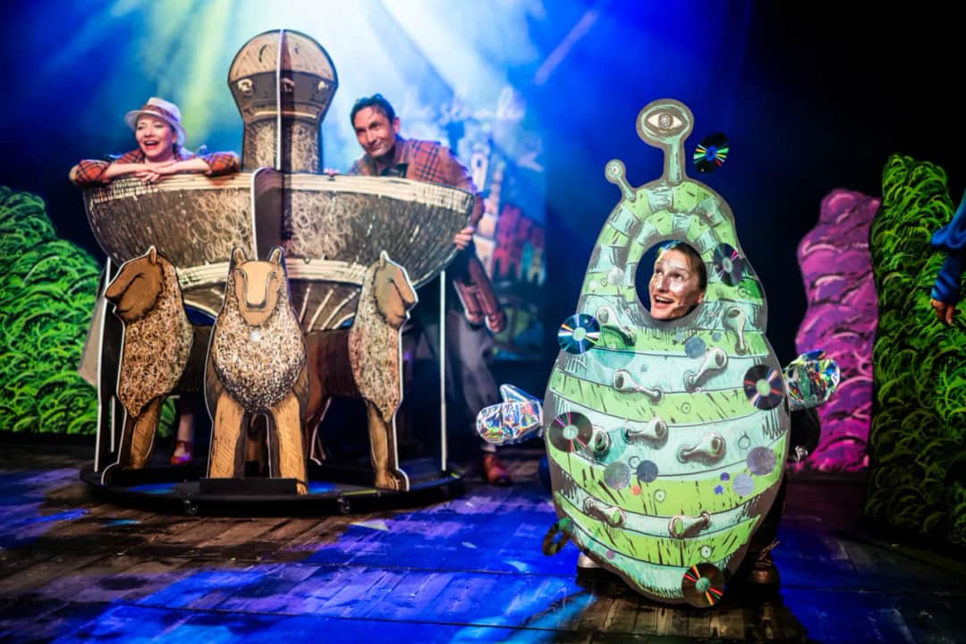 Winda do nieba spektakl - odkryj tajemnice czterech pasażerów