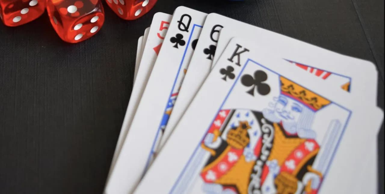 Filmy pełne ryzyka i stylu: James Bond, Ocean’s Eleven czy 21