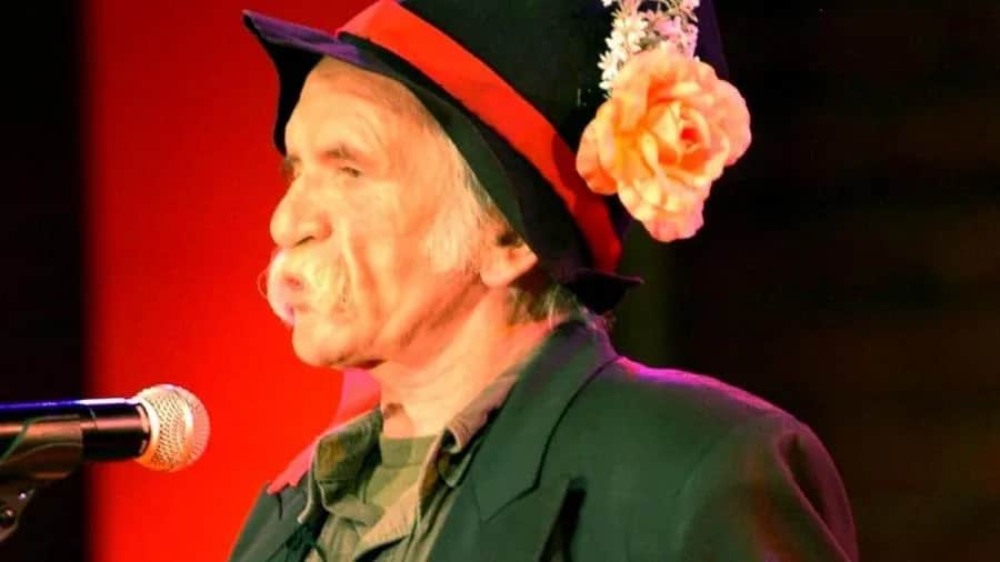 Kabaret Smolenia: Historia, skecze i wpływ Bohdana Smolenia na kulturę