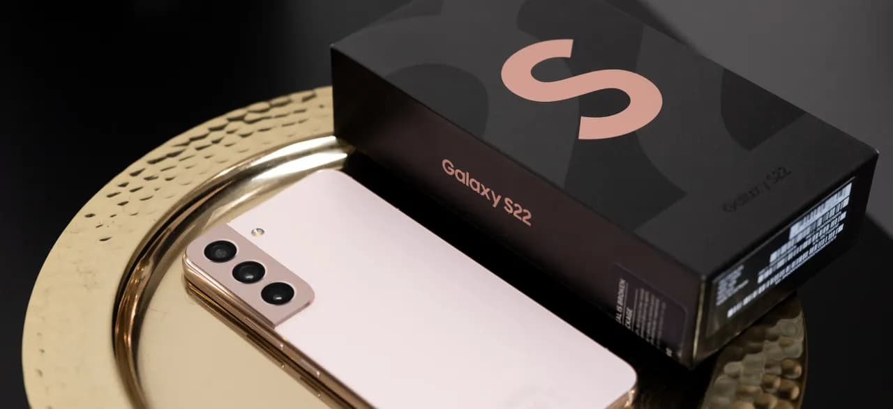 Samsunga Galaxy S22 recenzja: czy warto go kupić? Wady i zalety